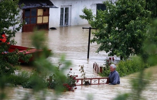 Καταστροφικές πλημμύρες σε Σερβία και Βοσνία