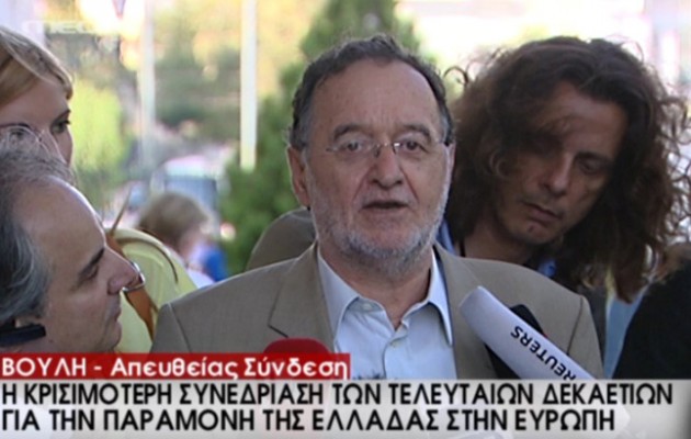 Ο Λαφαζάνης καταψηφίζει αλλά τονίζει ότι στηρίζει την κυβέρνηση