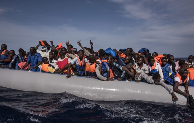 Πανικός στην Ιταλία: 13.000 μετανάστες πέρασαν στην Ευρώπη σε μία εβδομάδα