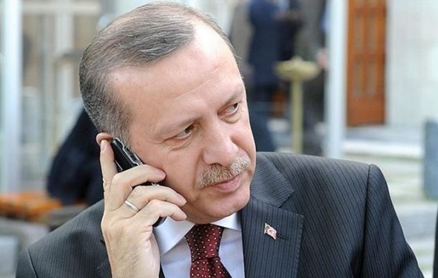 Ο Ερντογάν άρχισε τα τηλεφωνήματα για να πουλήσει εξυπηρέτηση στον κολλητό του Εμίρη του Κατάρ