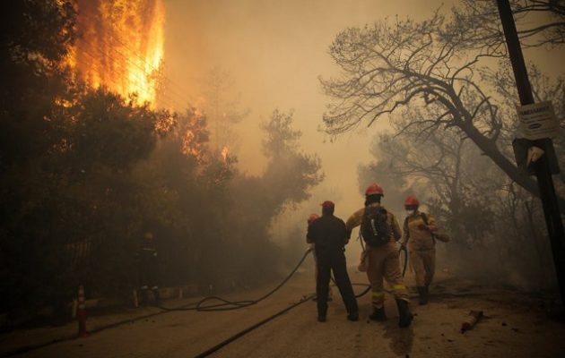 Τόσκας: Δεν είναι και τόσο αθώες αυτές οι πυρκαγιές