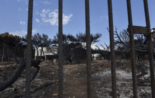 Κατεδαφίσεις εξπρές κτισμάτων που αποτελούν κίνδυνο για τη δημόσια ασφάλεια