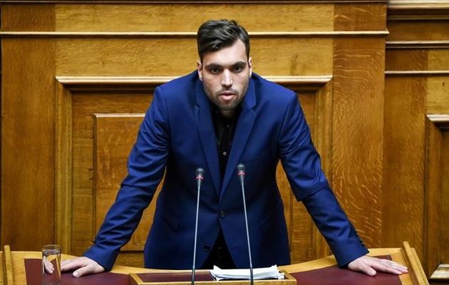 Μεγαλομύστακας για ανεξαρτητοποίηση Φωκά: Ανέντιμη η πράξη του