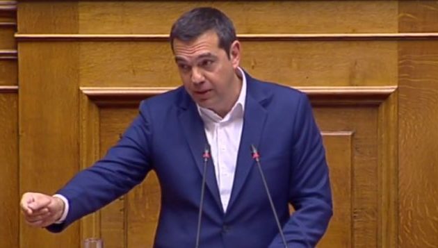 Οργή Τσίπρα: Σαν σήμερα πριν εννέα χρόνια, αφού καταστρέψατε τη χώρα, τη βάζατε στα μνημόνια