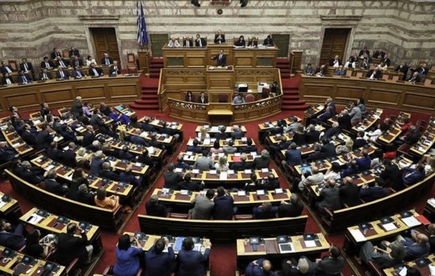 Ψηφίζεται η Ψήφος των Αποδήμων: Δύο βελτιώσεις από την κυβέρνηση συναίνεση προς τον ΣΥΡΙΖΑ