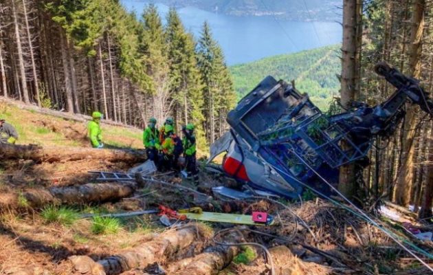 Θρήνος στην Ιταλία: 13 νεκροί από πτώση τελεφερίκ κοντά στη λίμνη Ματζόρε