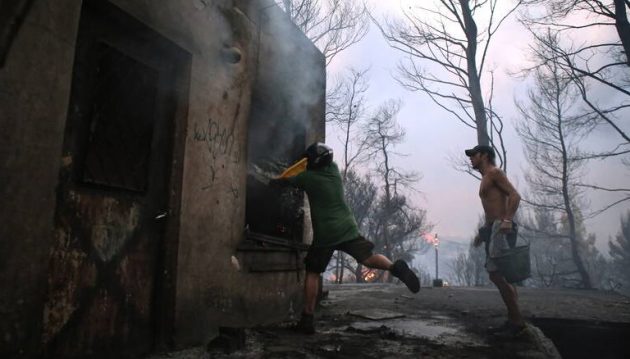 Εφάπαξ οικονομική ενίσχυση 6.000 ευρώ στους τραυματίες από τις φωτιές