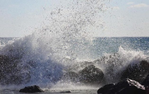 Καιρός: Βροχές, καταιγίδες και ισχυροί άνεμοι το Σαββατοκύριακο