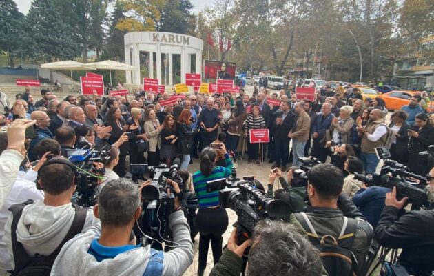 Τουρκία: Δύο χρόνια νόμος περί παραπληροφόρησης – Ένα μέσο εκφοβισμού του Τύπου